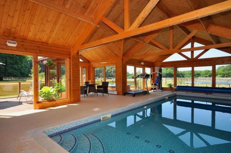 Ryefield Cottage - Luxurious Self-Catered Holiday Cottage With A Log Burner Чичестер Экстерьер фото