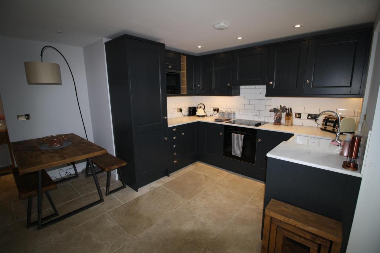 Ryefield Cottage - Luxurious Self-Catered Holiday Cottage With A Log Burner Чичестер Экстерьер фото